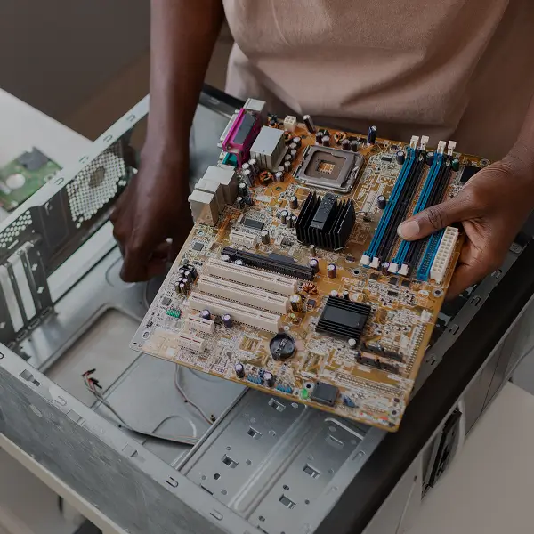 Técnico em Manutenção e Suporte P/ Informática